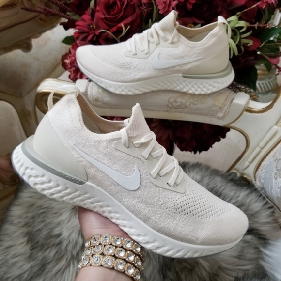 Nike Epic React Flyknit - Picture 6 of 8